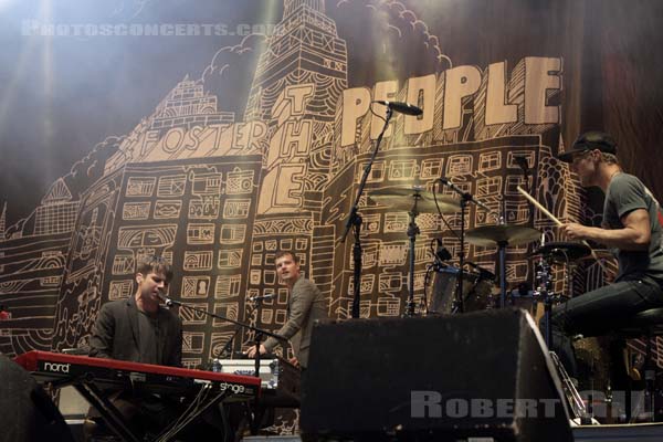 FOSTER THE PEOPLE - 2012-08-26 - SAINT CLOUD - Domaine National - Scene de la Cascade - 